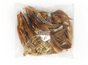 Дикий лосось с рубленным мясом кальмара (соломка): Вобла соломка