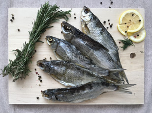 Форель радужная вяленая: Вобла вяленая астраханская крупная