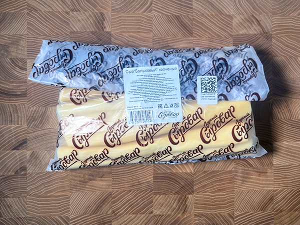 Сыр 1 кг ГОРНЫЙ СЫРОВАР (Балыковый копчёный) в Коньково