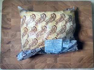 Сыр 100 гр ГОРНЫЙ СЫРОВАР (Косичка копчёная): Сыр 1 кг ГОРНЫЙ СЫРОВАР (Паутинка со вкусом красной икры)